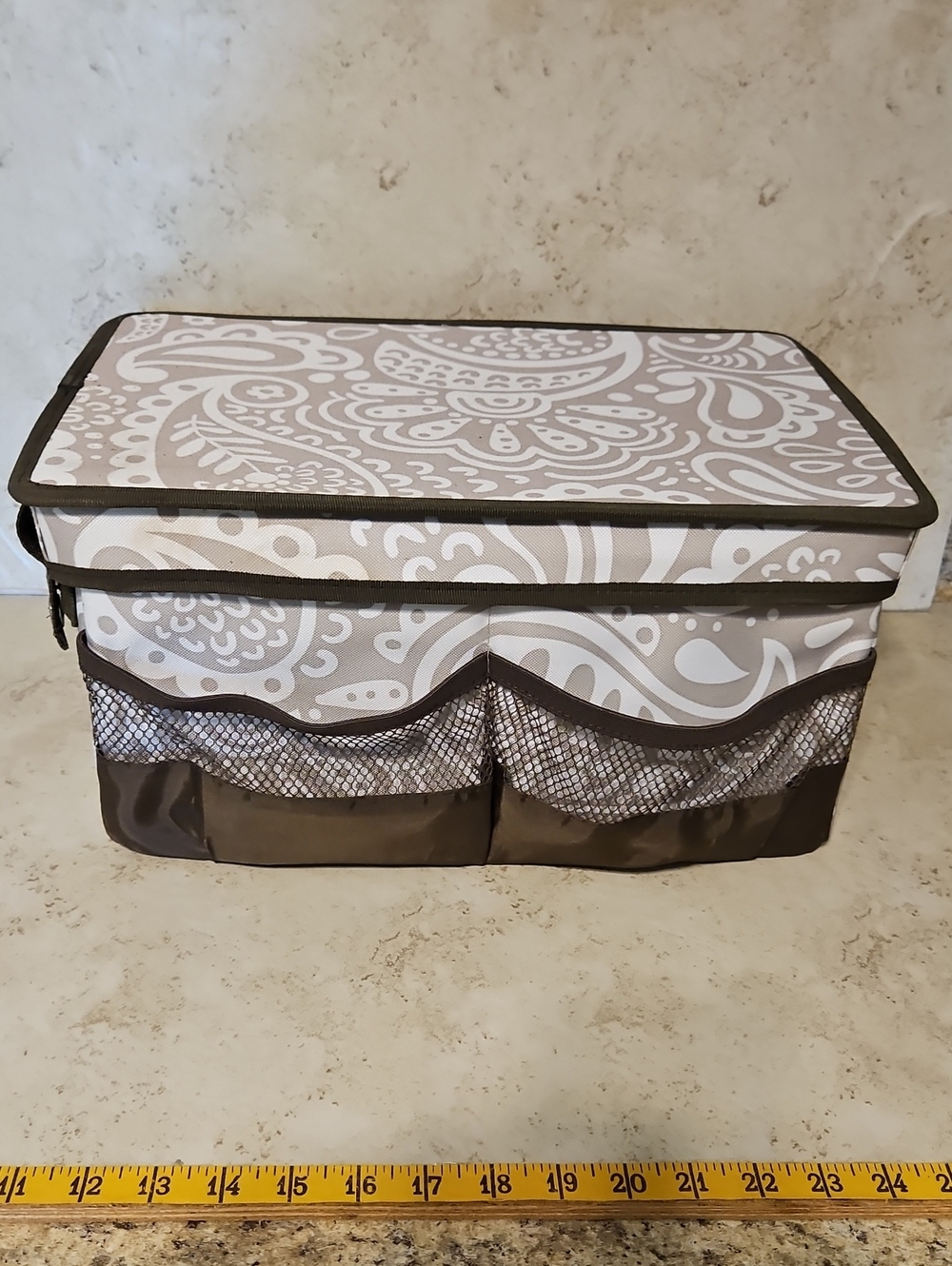 thirty-one Brown and Cream Patterned Storage Box with Front Pockets